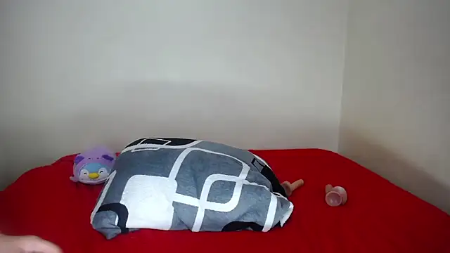 evelyn__salah's cam snapshot