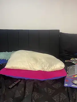 hotwife26's cam snapshot