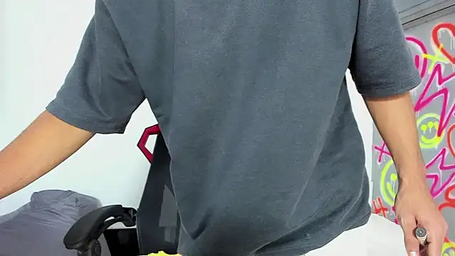 ANGEL_NICOLAS's cam snapshot