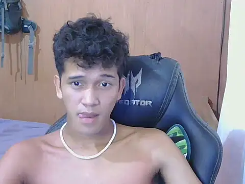 hugekenbigcock's cam snapshot