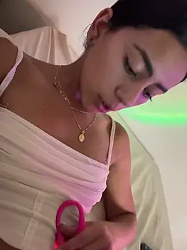 LilybethGray's cam snapshot