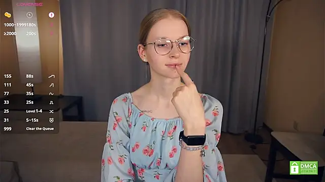 ToyaPletz's cam snapshot