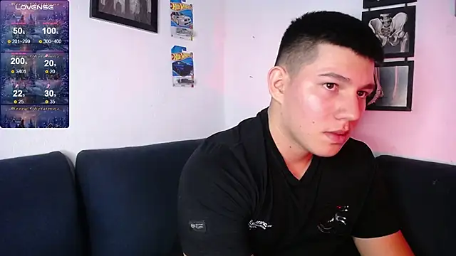 JamesCr_'s cam snapshot