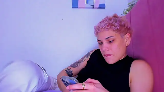 Charlee_pink live sex cam