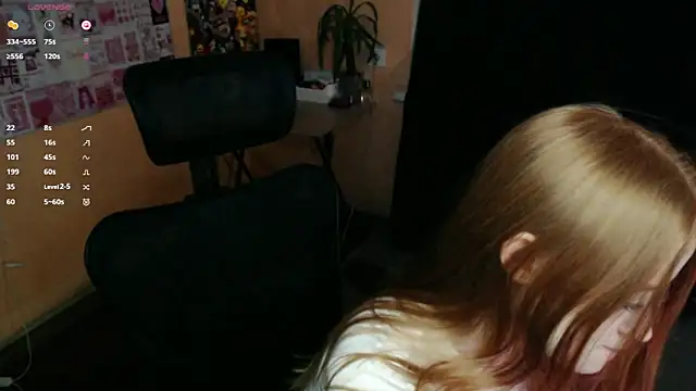 Alice_ShyFox live sex cam