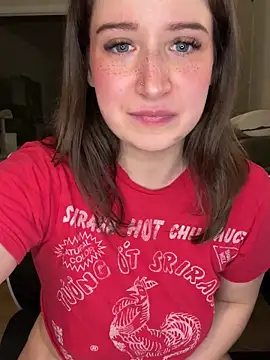 nerdynina live sex cam