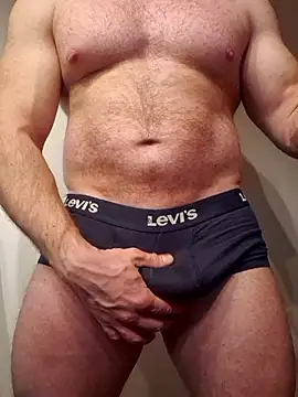 AlphaGymMale's cam snapshot