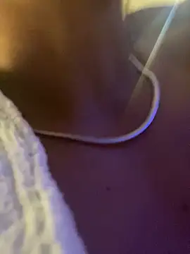 loirinhaaa's cam snapshot