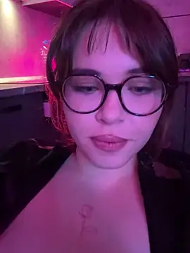 CutiePie3's cam snapshot