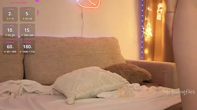 Betty_Twinkle's cam snapshot