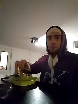 Kinshasa95's cam snapshot