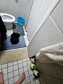 hotshotbad live sex cam