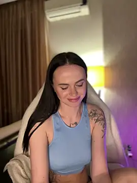 DinaTasty live sex cam