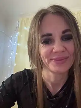 LucieMack's cam snapshot