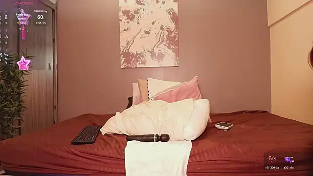 Amy-Skinny live sex cam