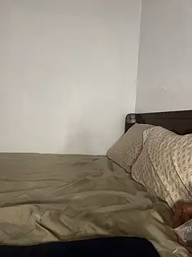 _foreigntitts's cam snapshot