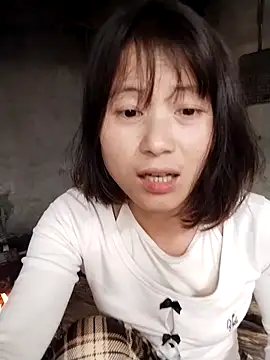 linda_bae00's cam snapshot