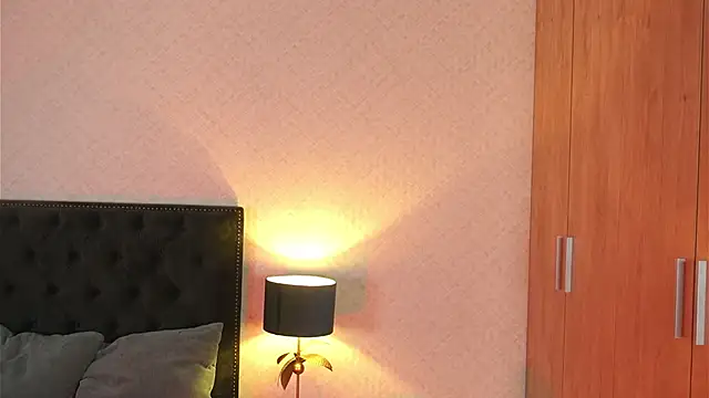 VitoriaCarusso's cam snapshot