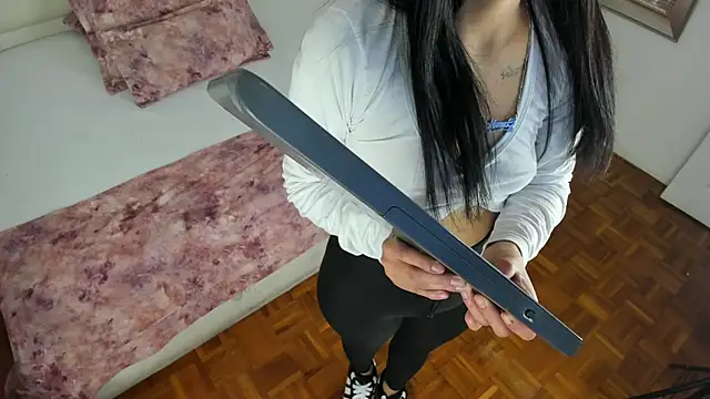 Alanha__'s cam snapshot