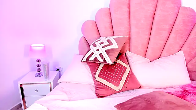 Paula_Teen_'s cam snapshot