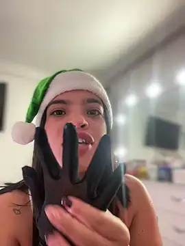 JuanitaMore01's cam snapshot