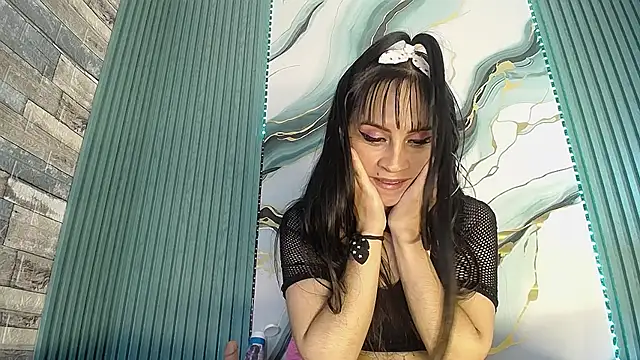 mikaela_iris's cam snapshot