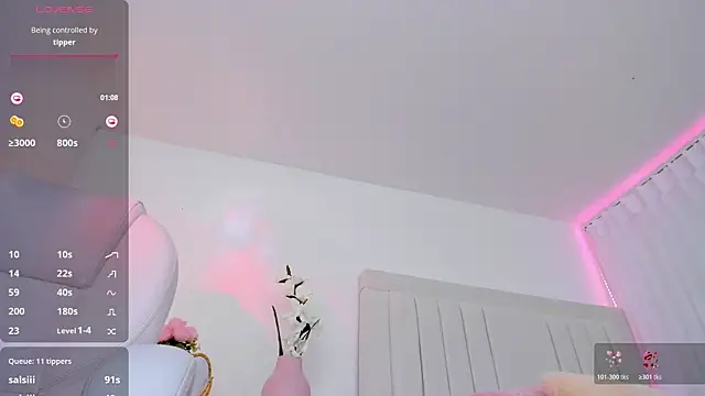 ami_sweet18's cam snapshot