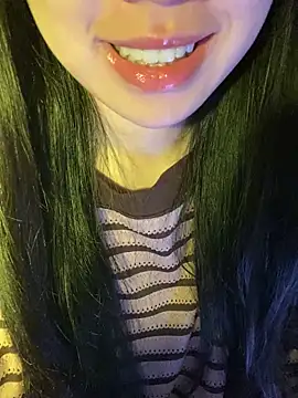 Uyennii02's cam snapshot