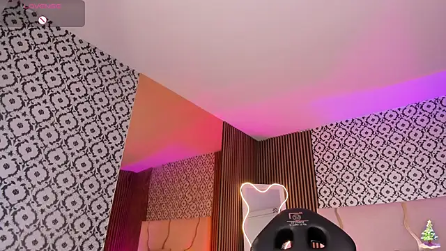 penelope_tay1's cam snapshot