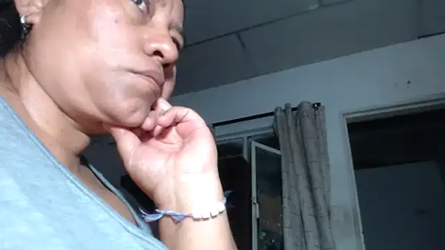 adrixxx38's cam snapshot