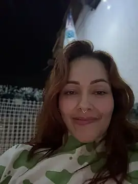 Miss-Abbii live sex cam