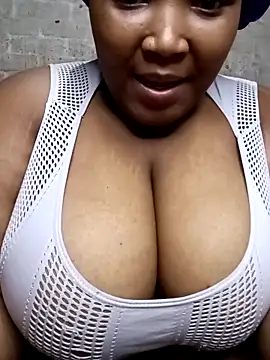 Big_mommy_25's cam snapshot