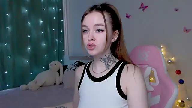 Naughty_Mable's cam snapshot