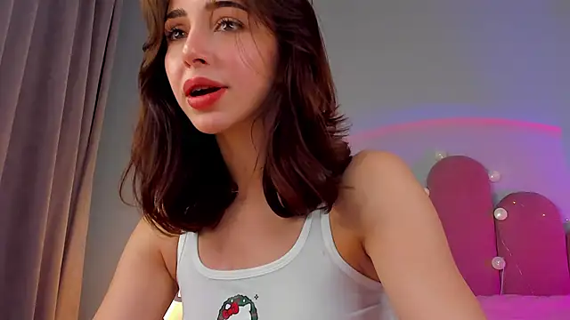 ElsaYoung's cam snapshot