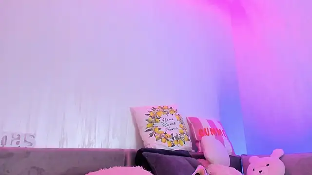 RileyNox's cam snapshot