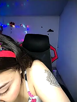 esmeralda_jadees's cam snapshot