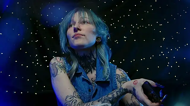 Littlespacemouse's cam snapshot