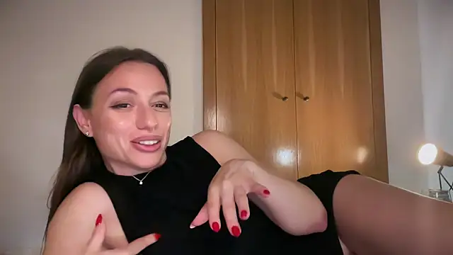 SweetTits26's cam snapshot