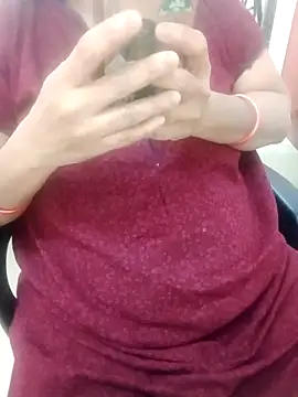 Tamil_aishu09's cam snapshot