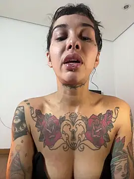 Nikatsu's cam snapshot