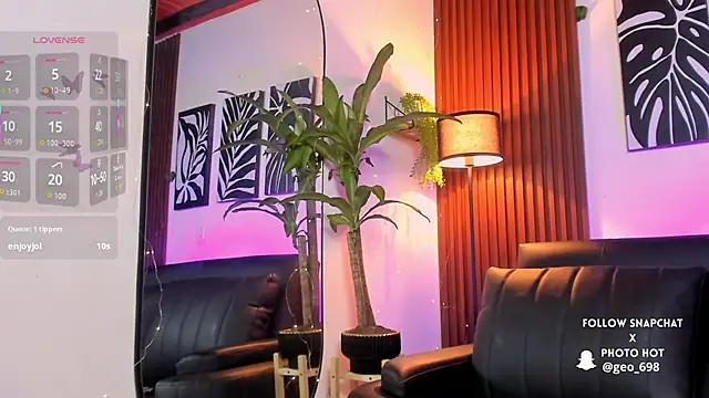 Georgina_caruso's cam snapshot