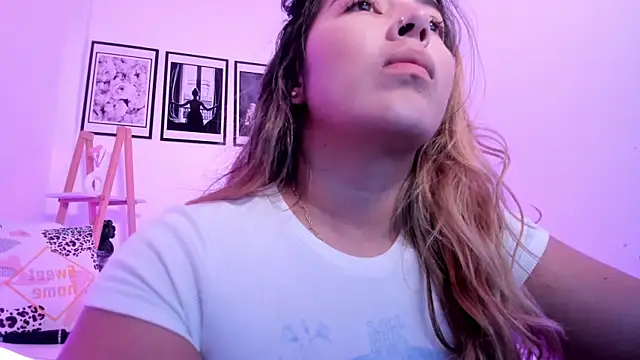 sofihill01's cam snapshot