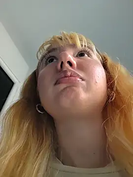 Pinkie_Princes's cam snapshot