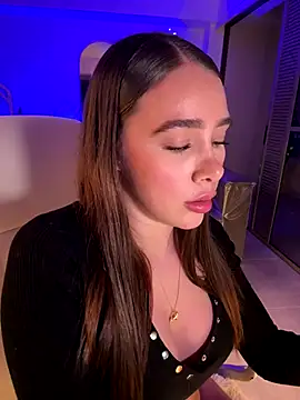 sarabell_'s cam snapshot