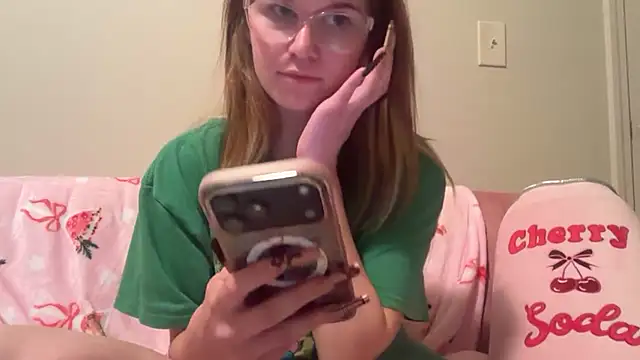 Riley_ray69's cam snapshot