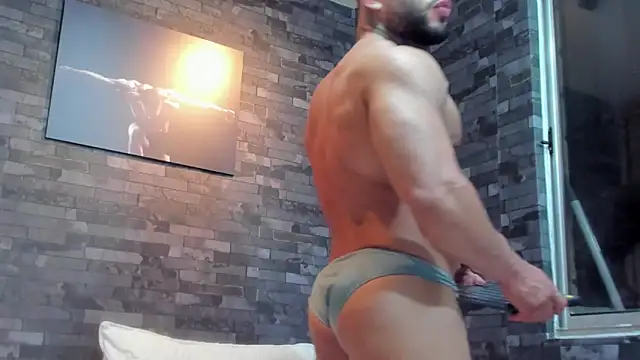 BruceDallas live sex cam