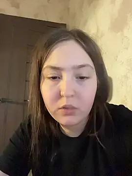 Charming_hamster_'s cam snapshot