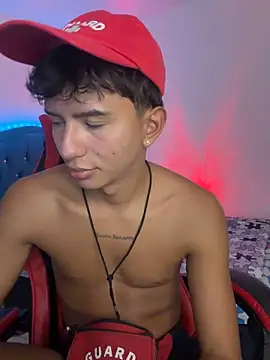 Leonarrrd_01 live sex cam