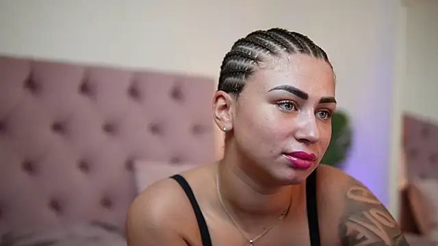 AmeliaJupiter's cam snapshot