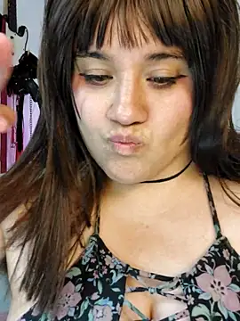 ItsNaiixa's cam snapshot